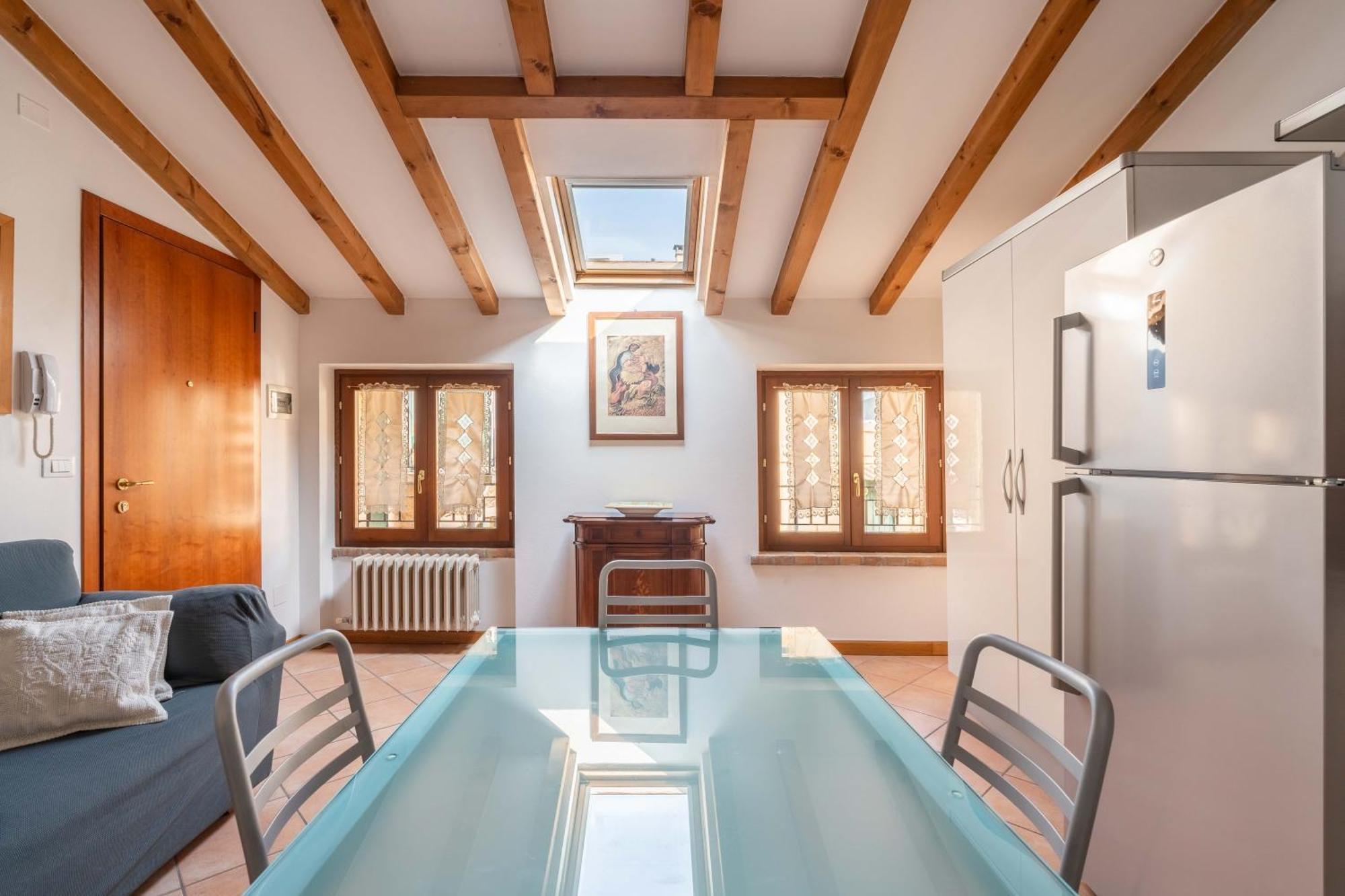 Veronetta Mini Attic Экстерьер фото